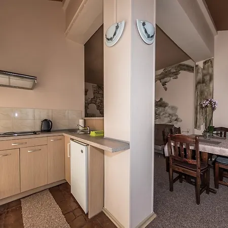 Medziotoju Kiemelis Guest house