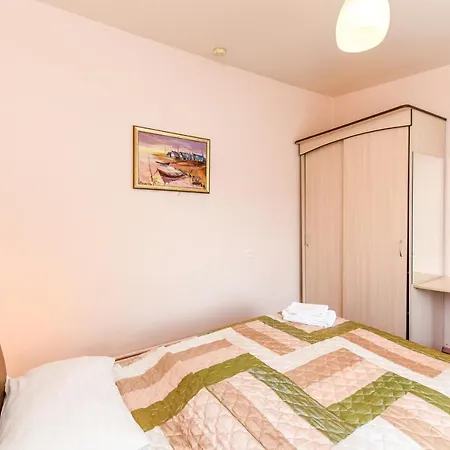 Medziotoju Kiemelis Guest house