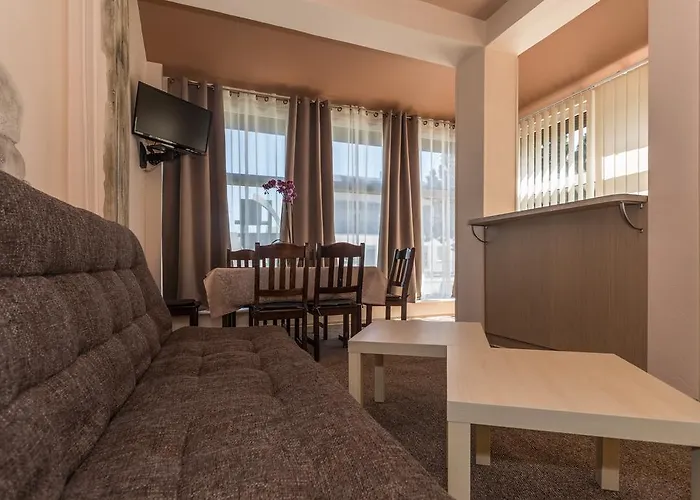 Medziotoju Kiemelis 3*